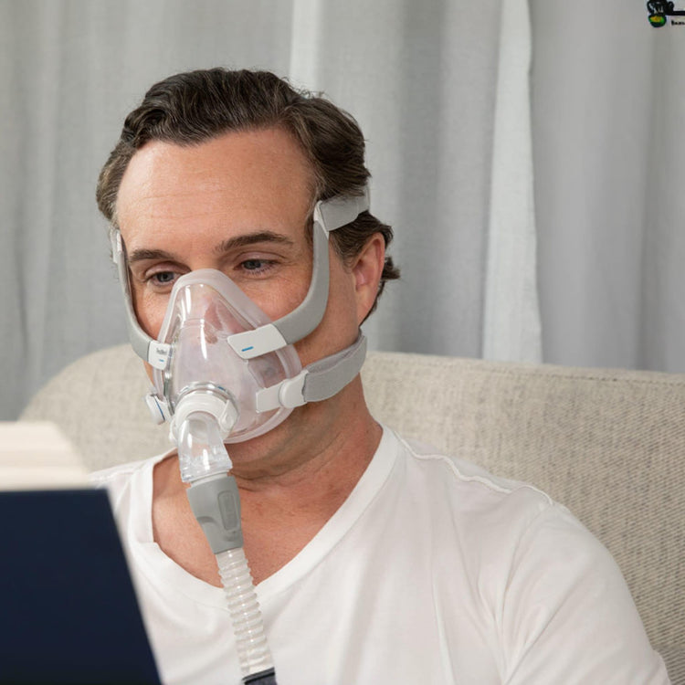 Man wearing AirFit F20 CPAP mask